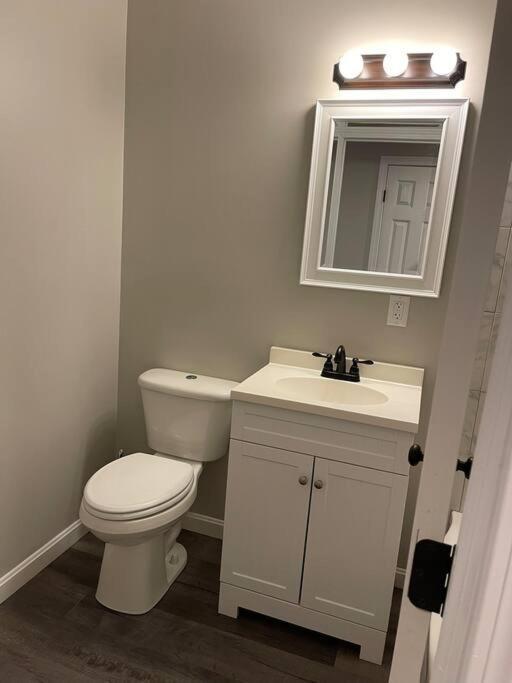 בנגור Spacious Home Near Airport מראה חיצוני תמונה